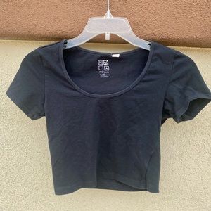 Plain Black Short Sleeve Crop Top